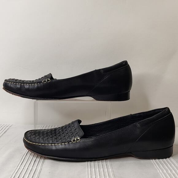 Cole Haan Leather Slip On Flats Loafers Black Weave Women's Size 8B - Picture 3 of 11